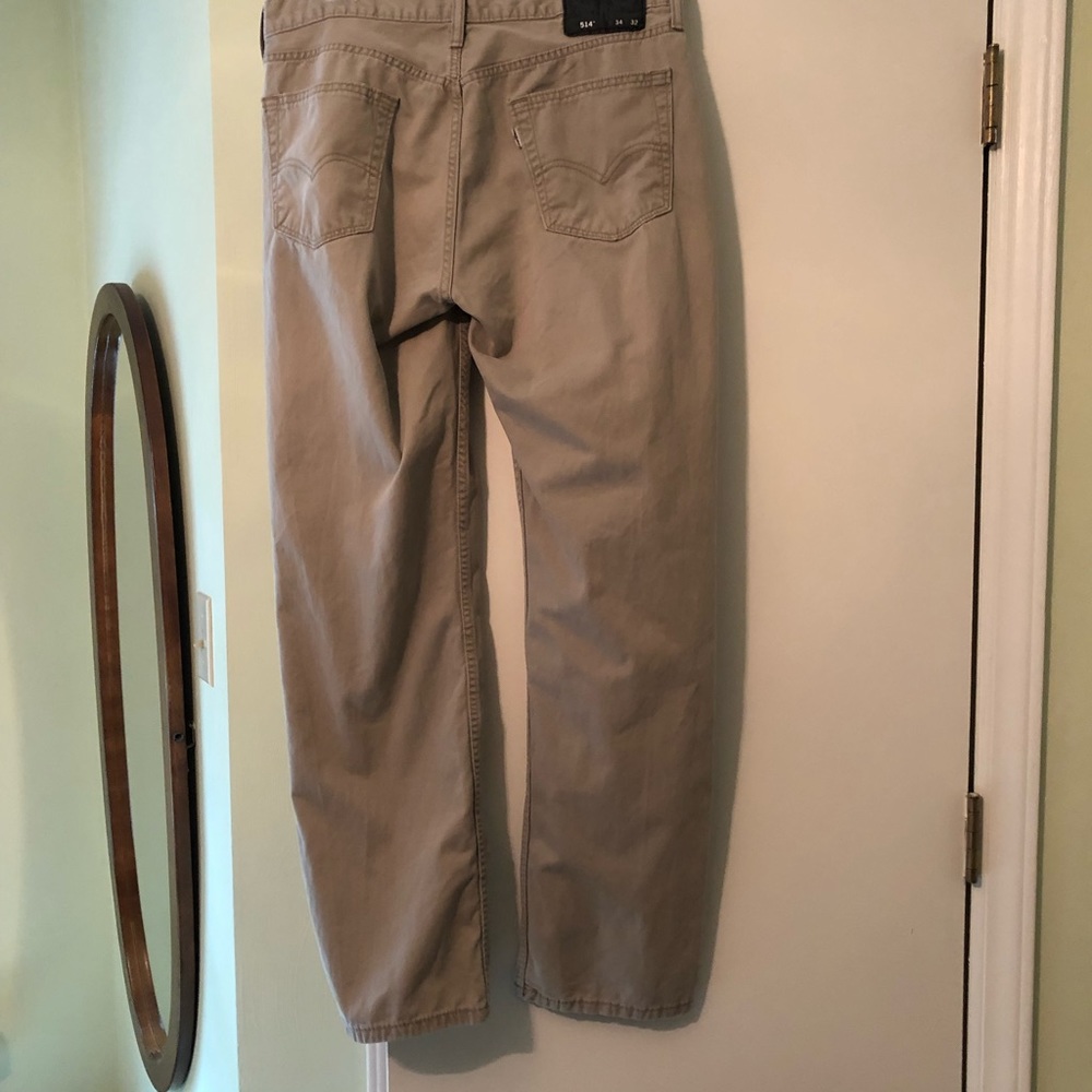 Levi’s pants